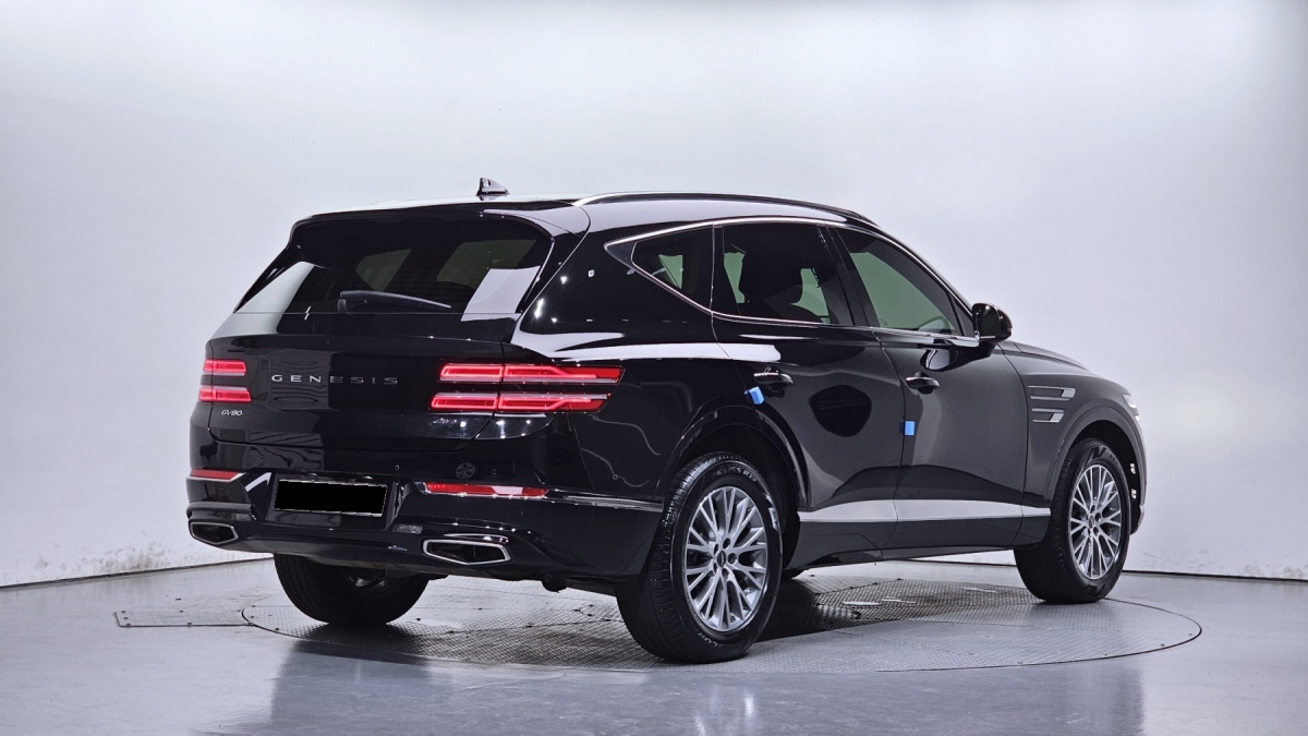 Genesis GV80, 2022 — фото 2 из 12