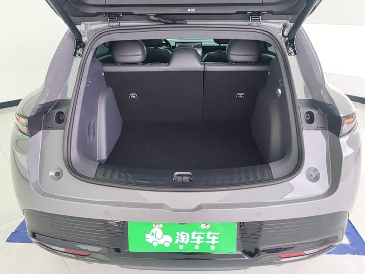 Leapmotor Lafa5, 2025 — фото 4 из 9