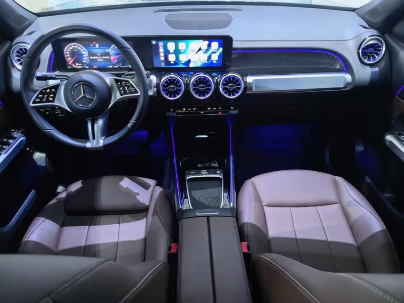 Mercedes-Benz GLB-Class, 2025 — фото 8 из 12