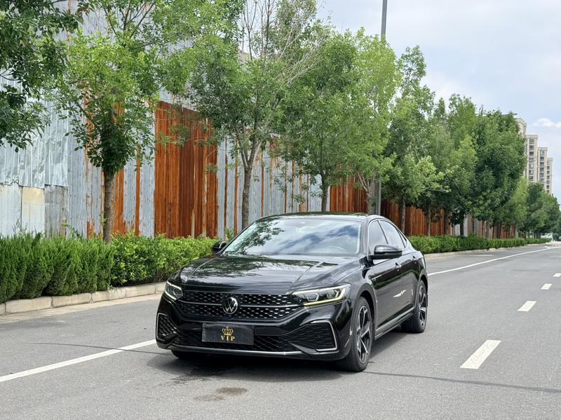 Volkswagen Passat, 2023 — купить в Москве под ключ