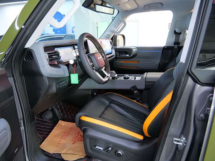 BAIC Beijing BJ40 Hybrid, 2025 — фото 8 из 9