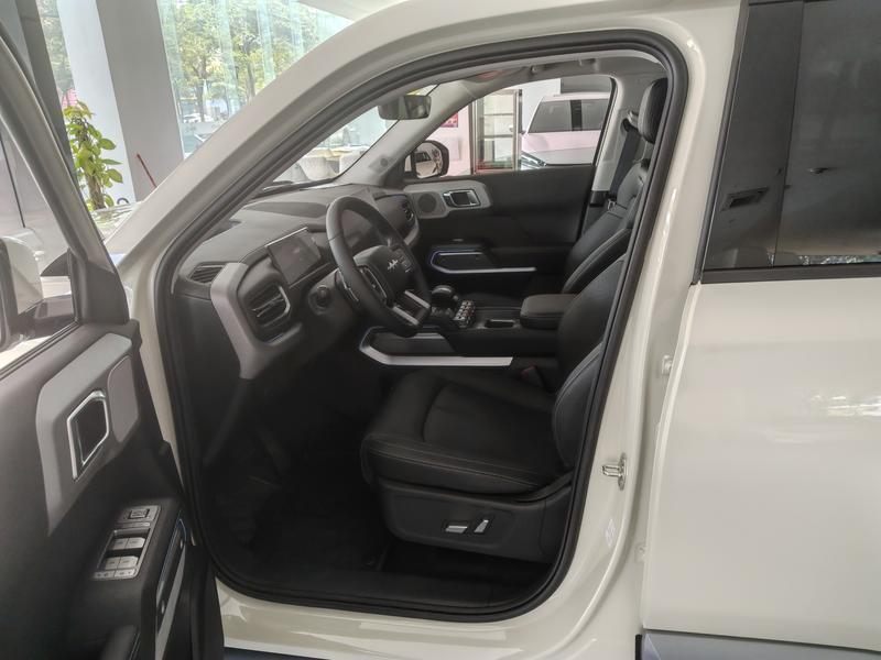 BYD FangChengBao Titanium 3 (Tai 3), 2026 — фото 8 из 9