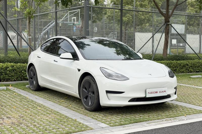 Tesla Model 3, 2022 — фото 3 из 12
