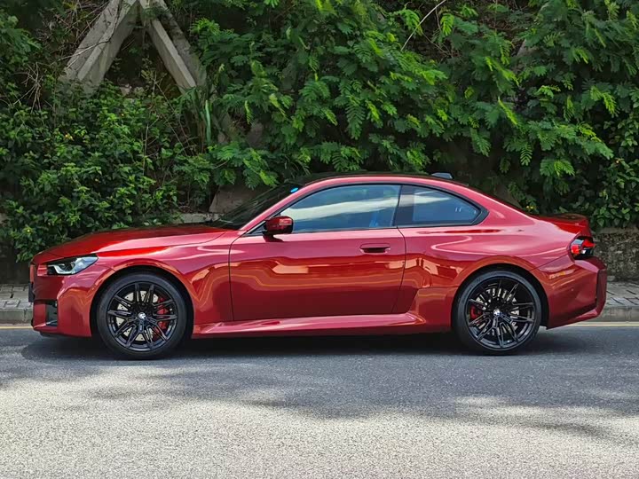 BMW M2, 2025 — фото 4 из 9