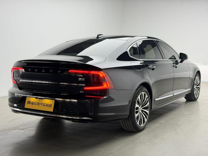 Volvo S90, 2024 — фото 7 из 12