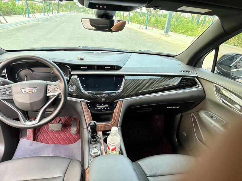 Cadillac XT6, 2022 — фото 8 из 10