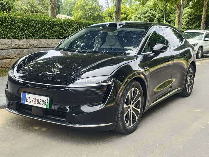 Luxeed R7, 2024 — купить в Казани под ключ