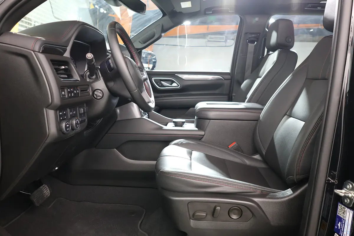 Chevrolet Tahoe, 2023 — фото 9 из 10