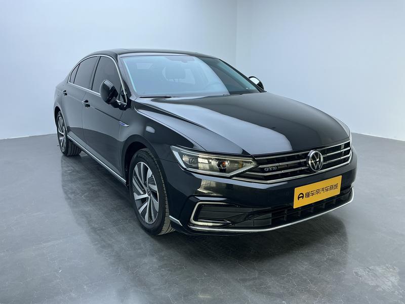 Volkswagen Magotan GTE Hybrid, 2022 — фото 3 из 12