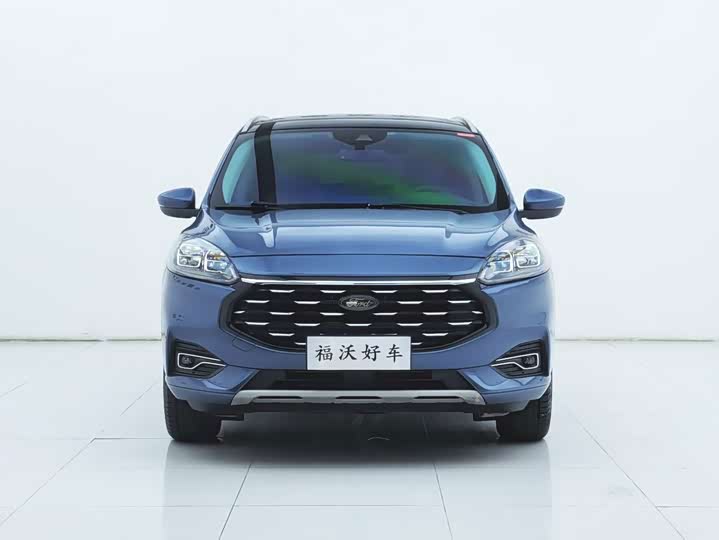 Ford Escape, 2022 — фото 2 из 9
