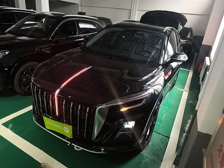 Hongqi HS3 Hybrid, 2026 — купить в Уфе под ключ
