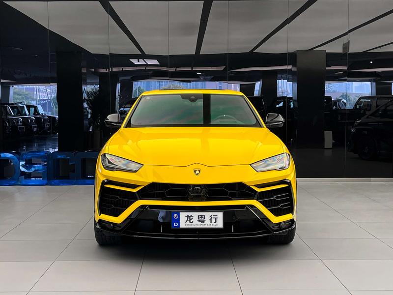 Lamborghini Urus, 2022 — фото 2 из 12