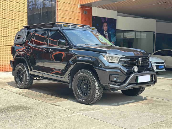 Tank 400 Hybrid, 2025 — фото 3 из 9
