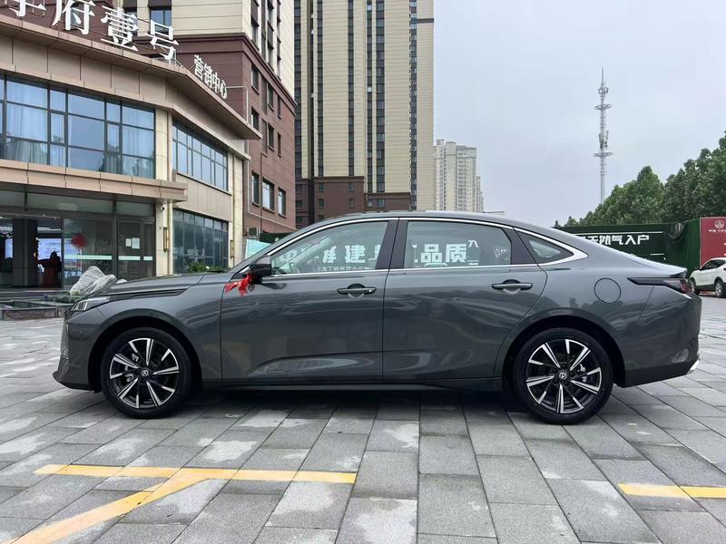 Changan Eado Plus, 2025 — фото 4 из 12