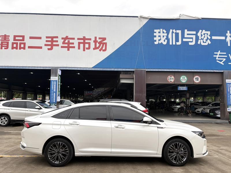 Dongfeng Aeolus Yixuan Max, 2022 — фото 8 из 12
