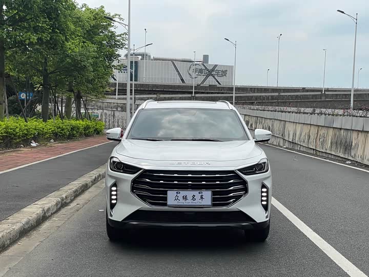Jetour X70 Plus, 2022 — фото 2 из 9