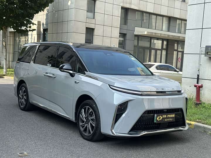 Maxus Mifa 9, 2024 — фото 3 из 9