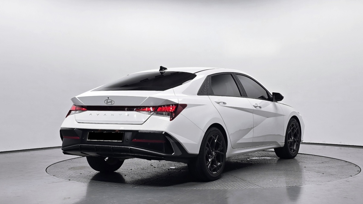 Hyundai Avante, 2023 — фото 2 из 12