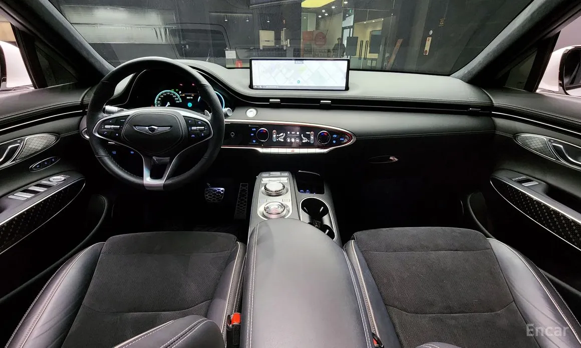 Genesis GV70, 2023 — фото 7 из 12