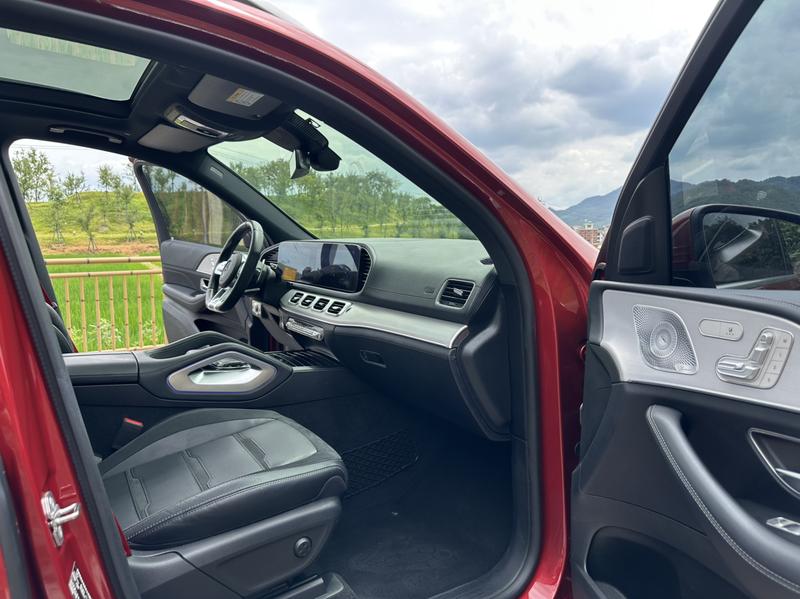 Mercedes-Benz GLE-Class AMG, 2022 — фото 12 из 12