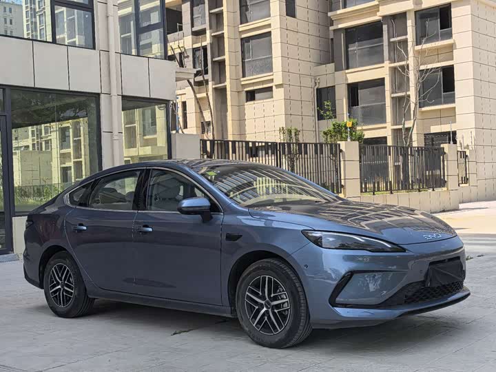 BYD Seal 05 DM-i Hybrid, 2024 — фото 3 из 9