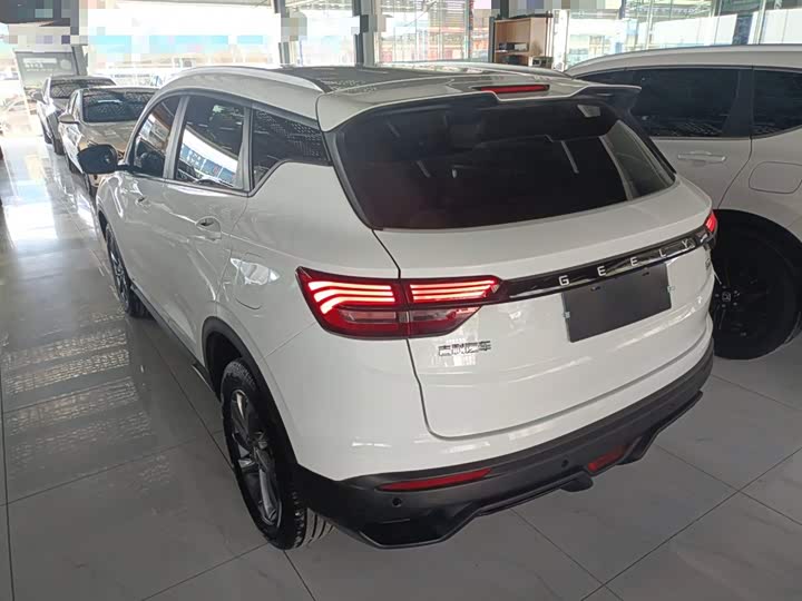 Geely Coolray, 2024 — фото 5 из 9