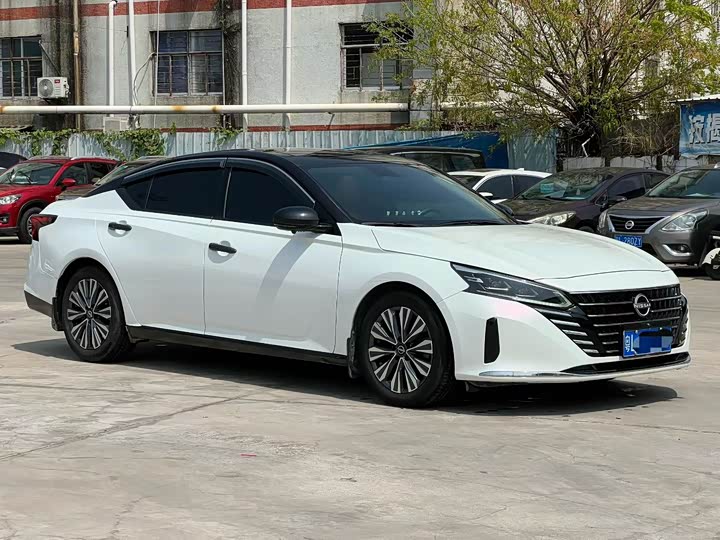 Nissan Teana, 2024 — фото 3 из 9