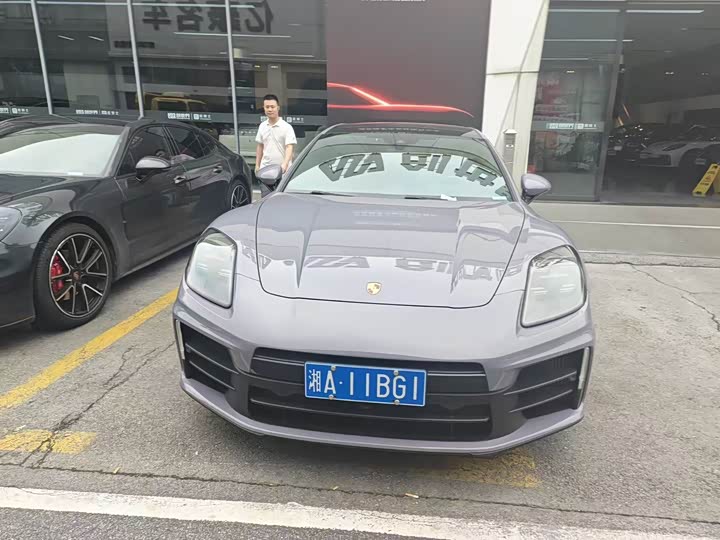 Porsche Panamera, 2024 — купить в Липецке под ключ