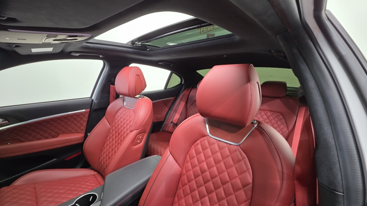 Genesis G70, 2023 — фото 11 из 12