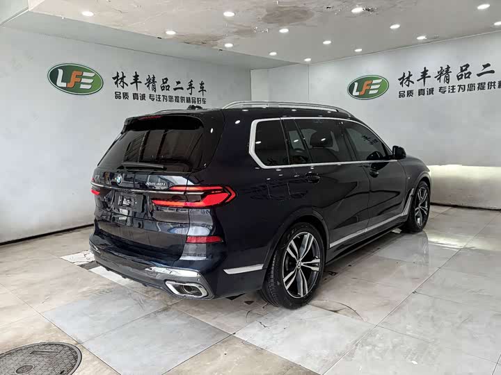 BMW X7, 2023 — фото 7 из 9