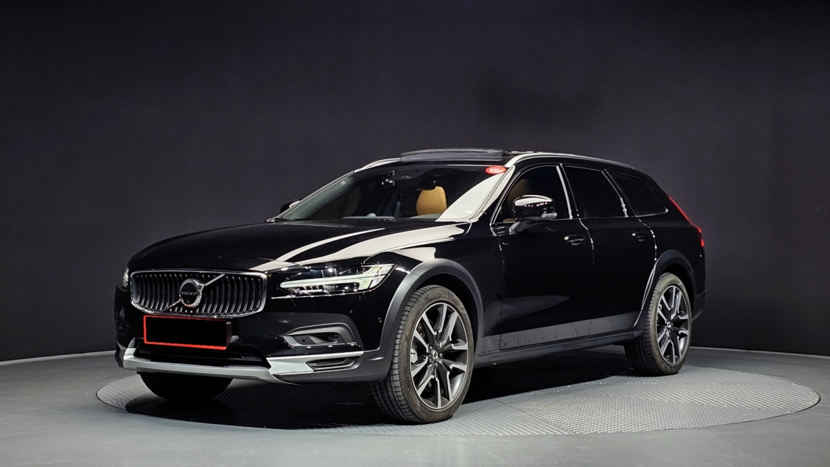 Volvo V90, 2023 — купить в Самаре под ключ