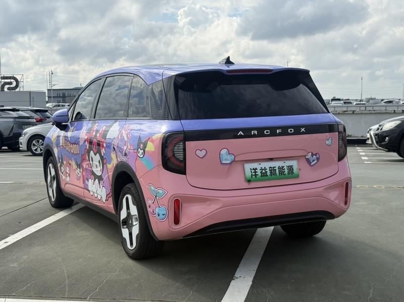 BAIC Arcfox Kaola S, 2025 — фото 5 из 12