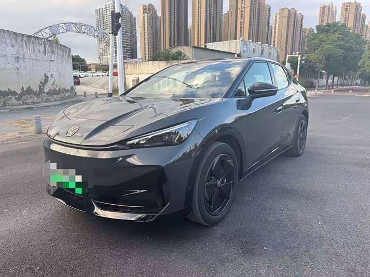 Volkswagen ID.Unyx 06, 2025 — купить в Иванове под ключ