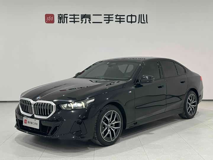 BMW 5 Series, 2025 — купить в Саранске под ключ