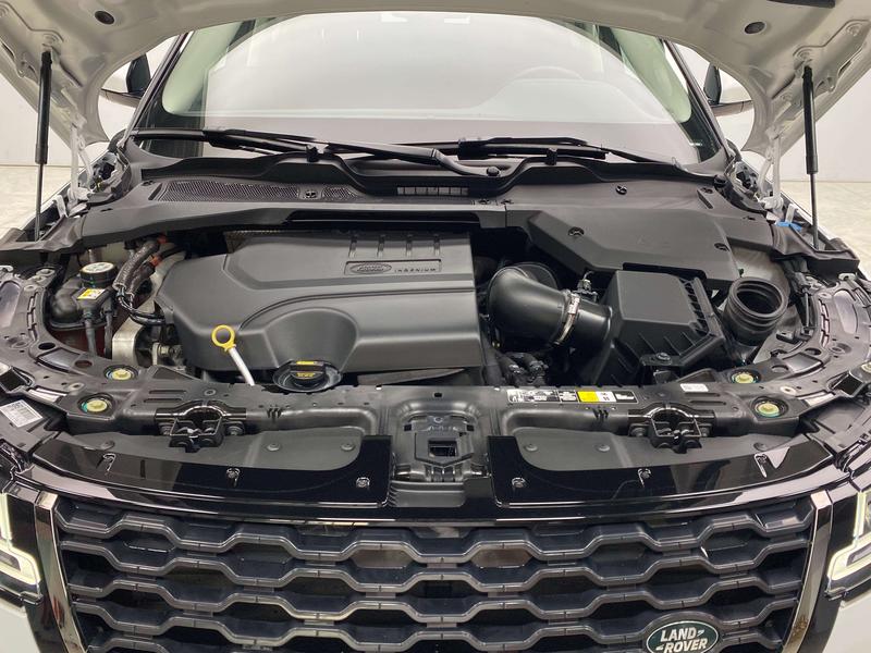 Land Rover Range Rover Evoque L, 2023 — фото 9 из 12
