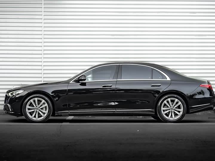 Mercedes-Benz S-Class, 2023 — фото 2 из 9