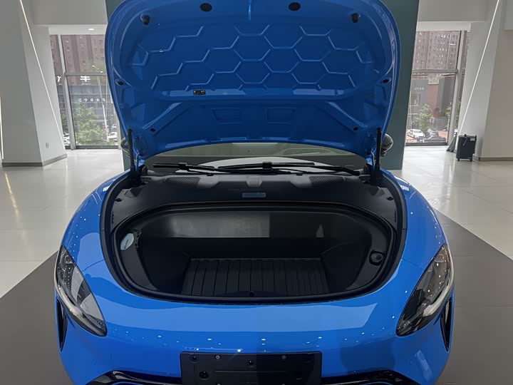 Xiaomi SU7, 2026 — фото 9 из 9