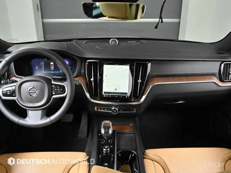 Volvo V60, 2022 — фото 7 из 12