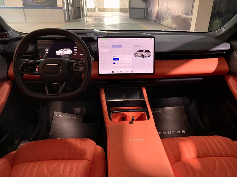 Lynk & Co 08 EM-P Hybrid, 2025 — фото 6 из 10