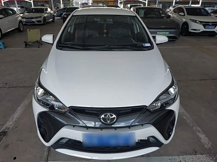 Toyota Yaris L Hatchback, 2021 — фото 3 из 9
