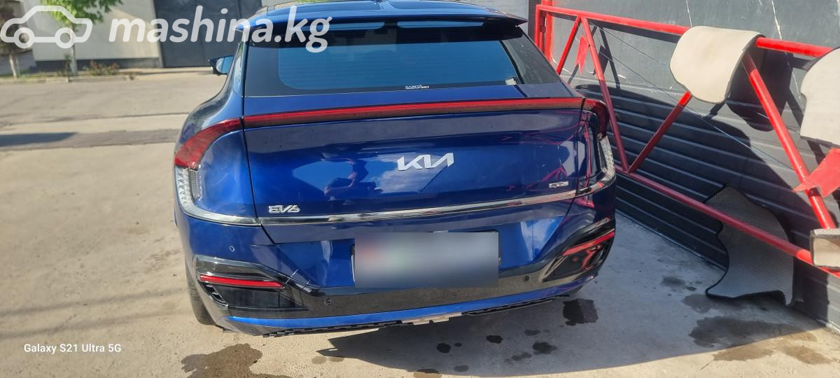 Kia EV6, 2022 — фото 2 из 11