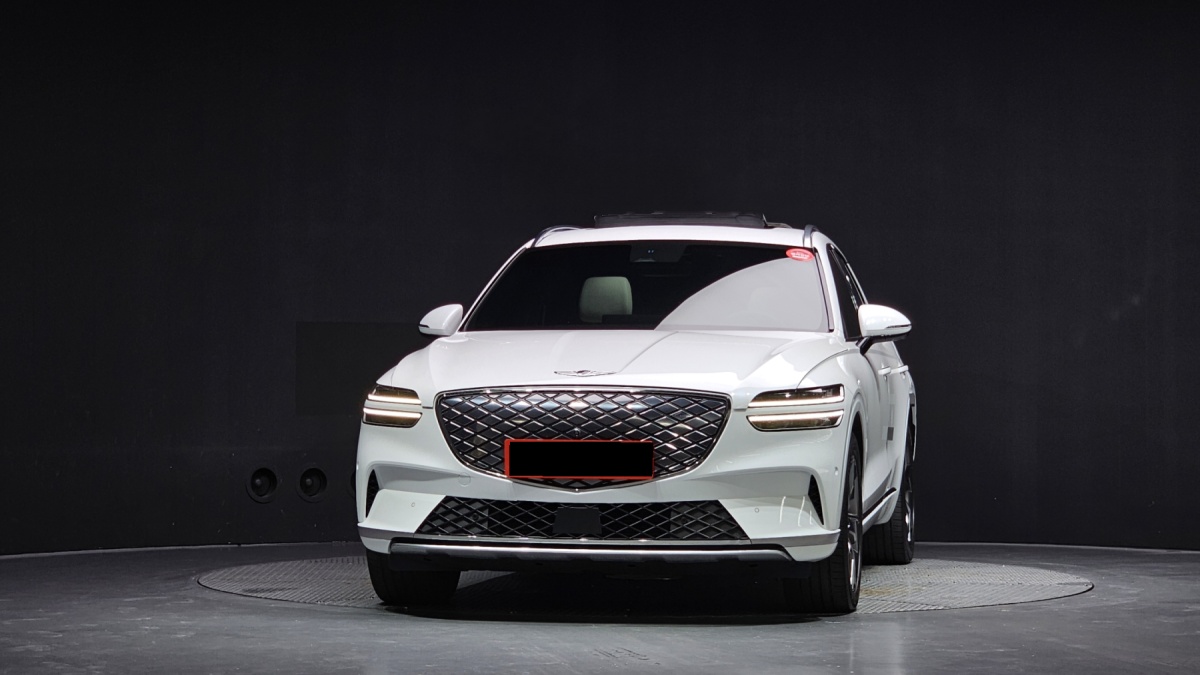 Genesis GV70, 2022 — фото 3 из 12