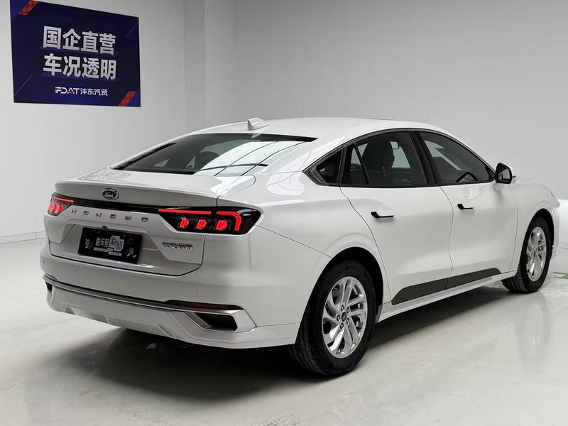 Ford Mondeo, 2023 — фото 7 из 12