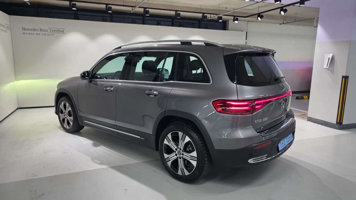 Mercedes-Benz EQB, 2026 — фото 3 из 12