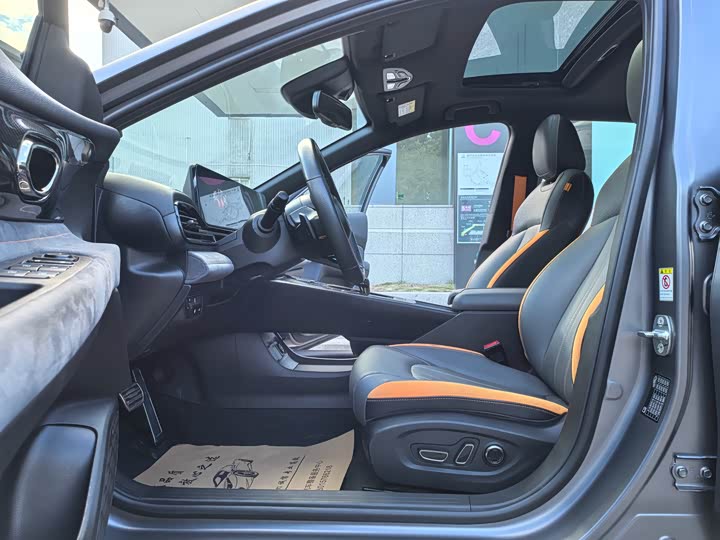 GAC Trumpchi Empow R, 2022 — фото 5 из 9