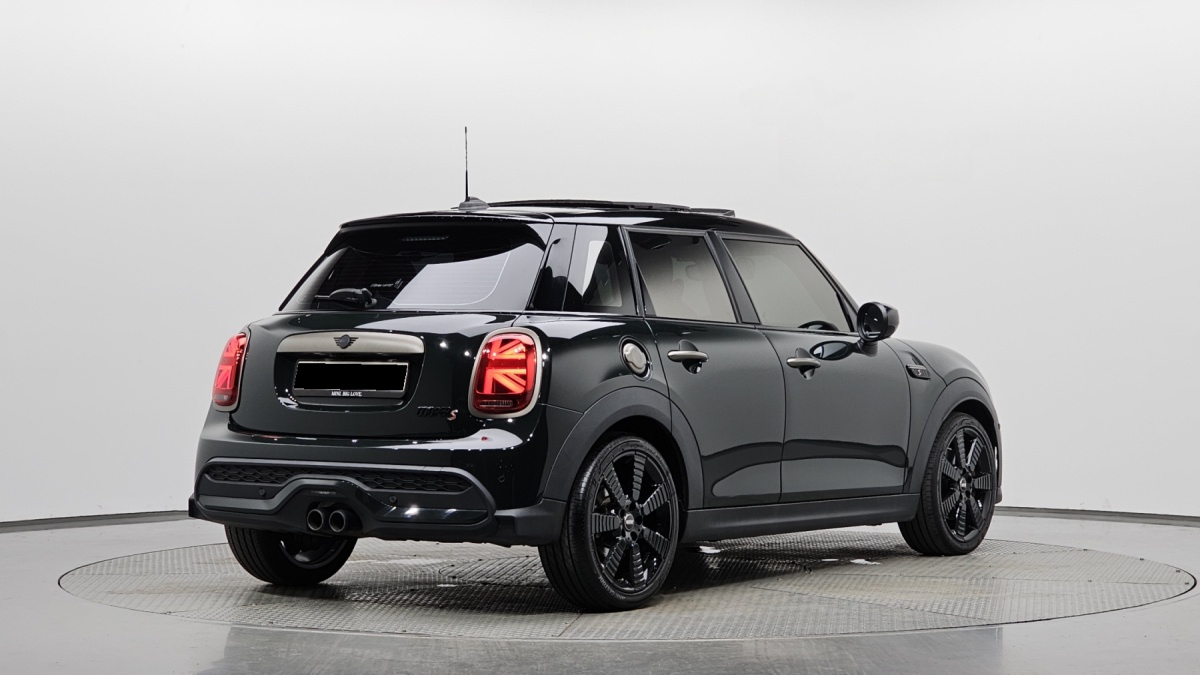 Mini Cooper, 2022 — фото 2 из 12