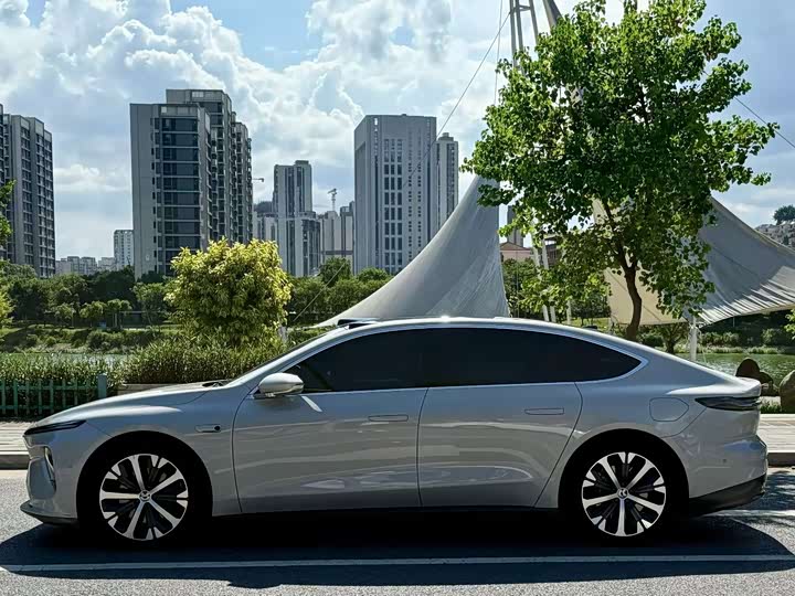 Nio ET7, 2022 — фото 5 из 9