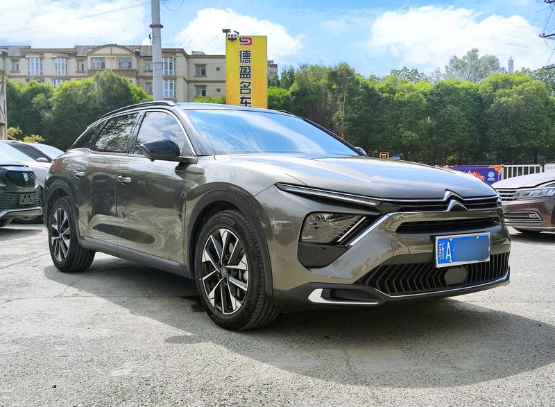 Citroen C5 X, 2023 — фото 3 из 12