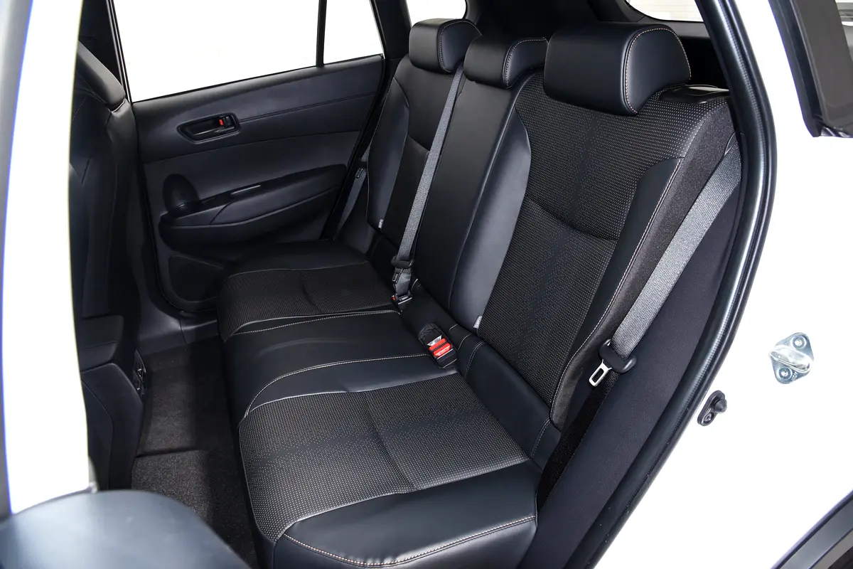 Toyota Corolla Cross, 2026 — фото 7 из 9