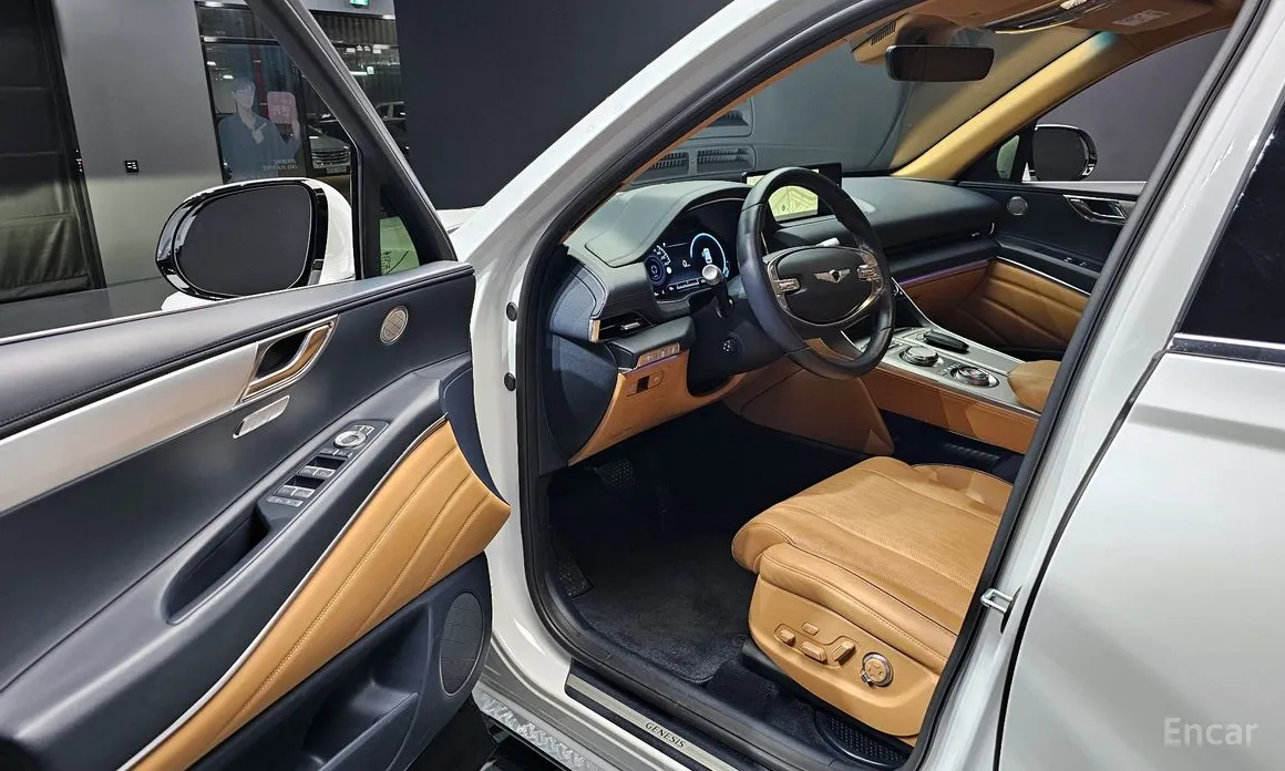 Genesis GV80, 2023 — фото 11 из 12